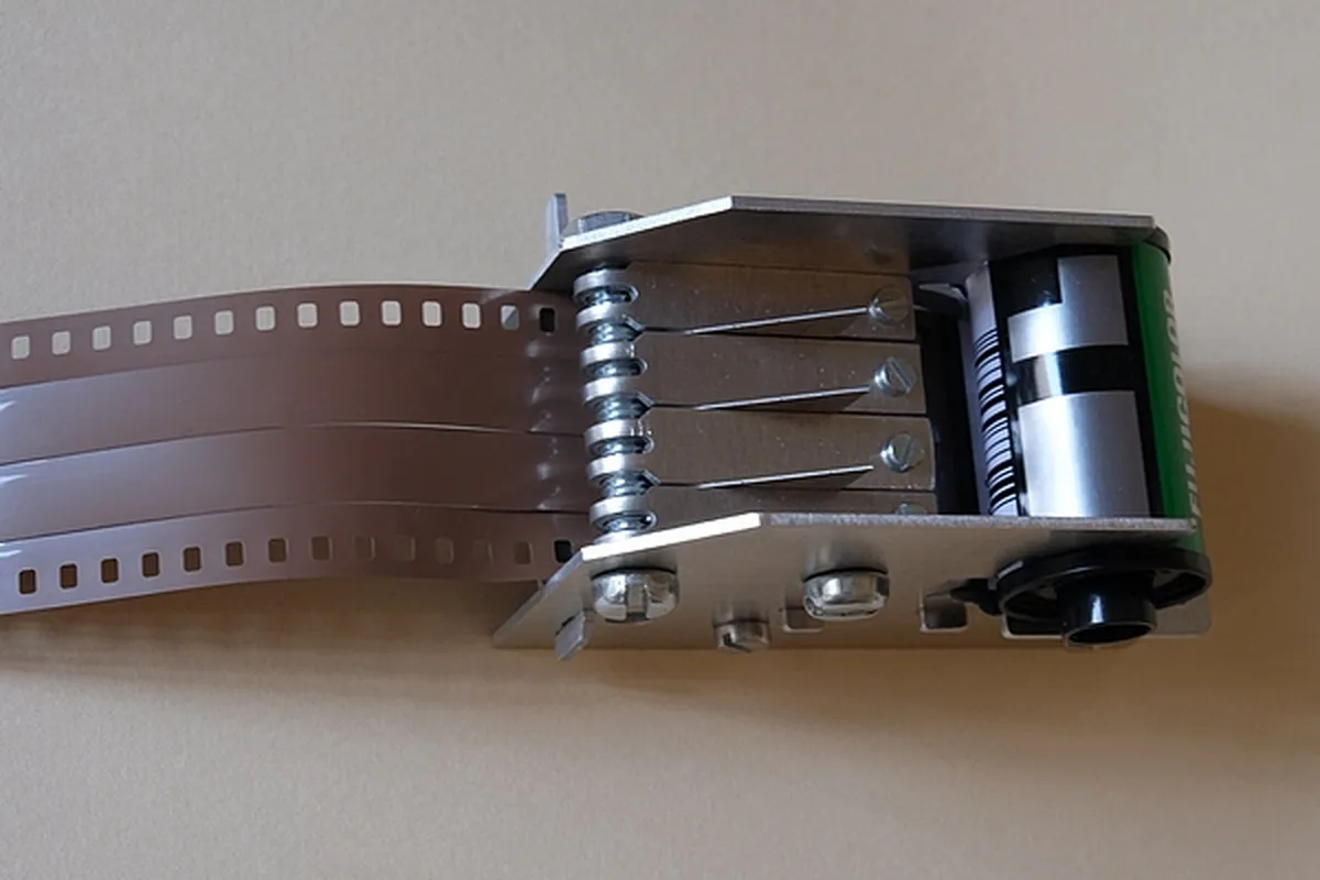 Photo film cutting - Raw stainless steel