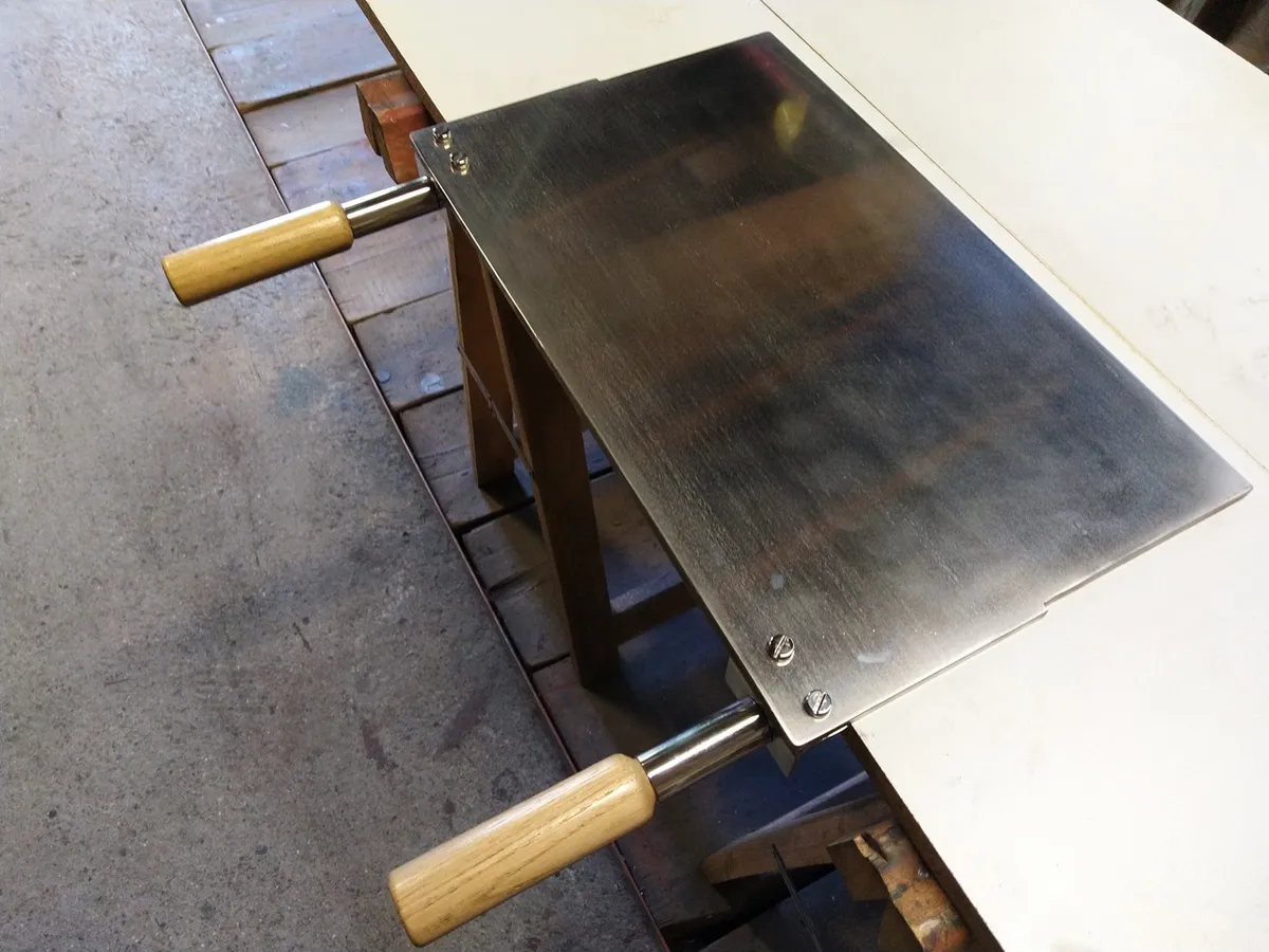 Raw stainless steel plancha - Raw stainless steel