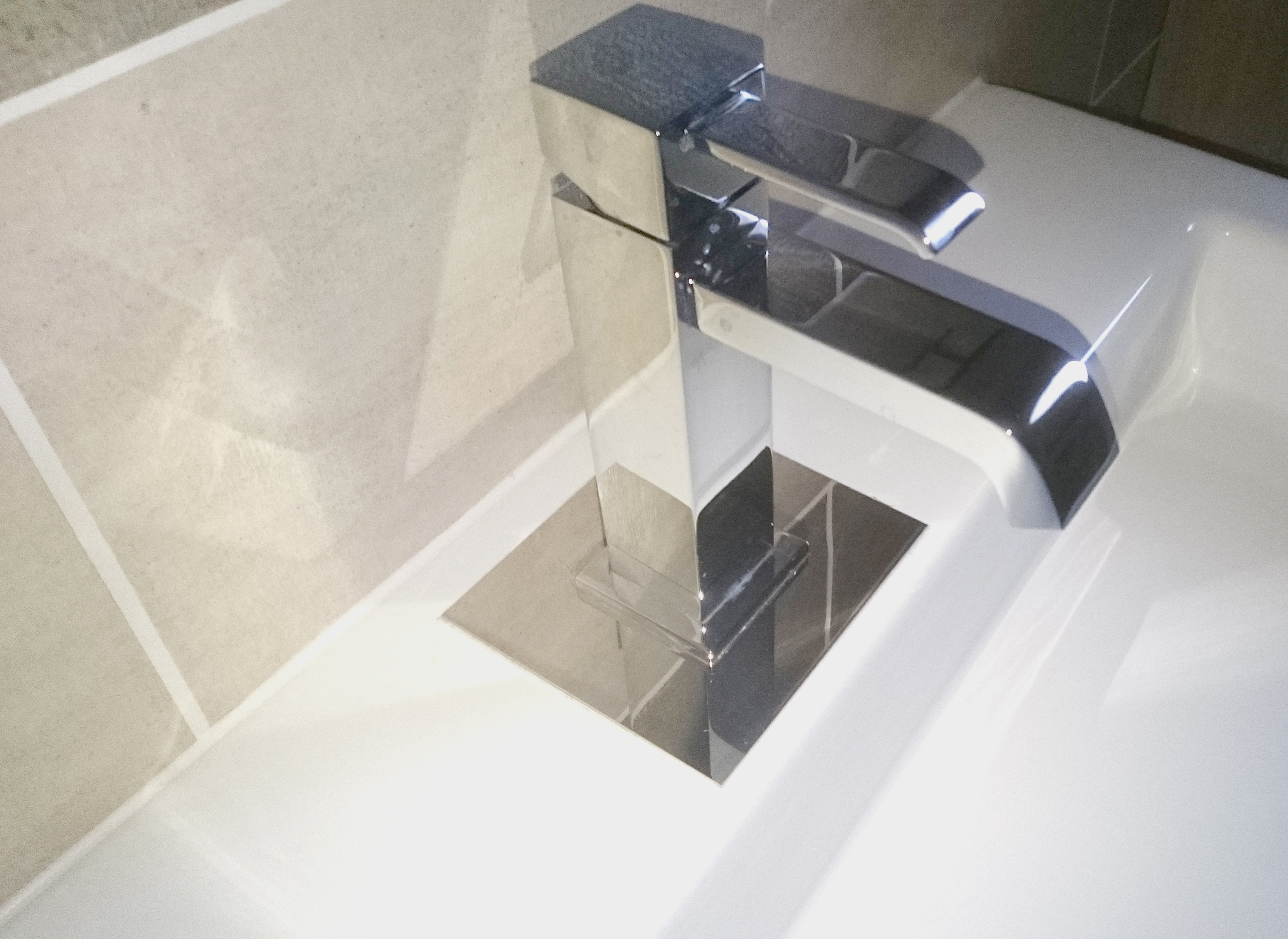  - Raw and bright stainless steel